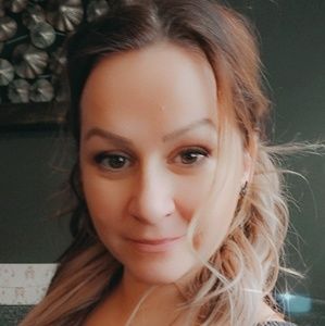 Meet your Posher, Mariana